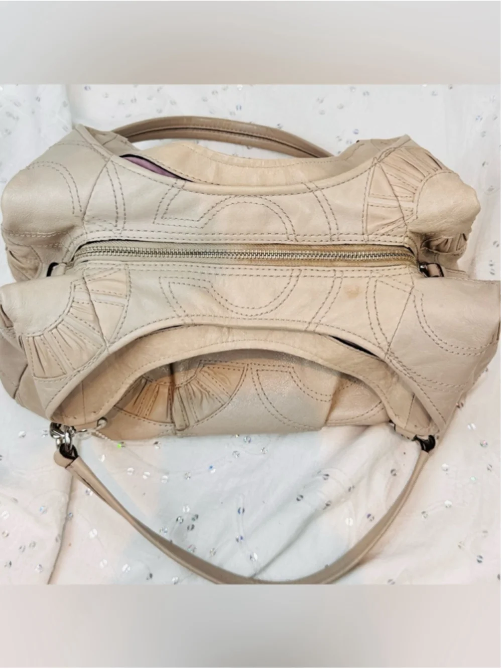 Coach 2010 Madison Maggie Putty Leather Op Art Shoulder Bag Lavender lining